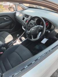 2015 Kia Rio UB image 3