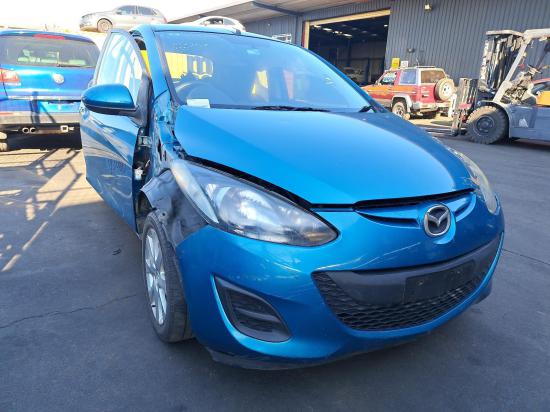 mazda 2 RIGHT HEADLAMP 