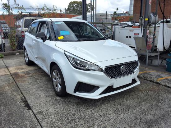 mg Mg3 LEFT TAILLIGT 