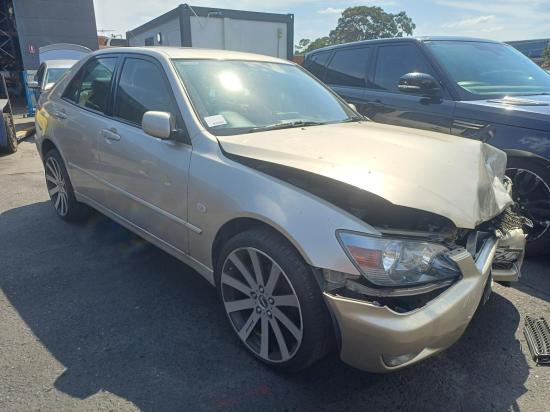 lexus Is200/is300 Apr 2005 REAR BUMPER 