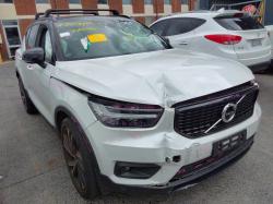 Volvo Xc40 image 3