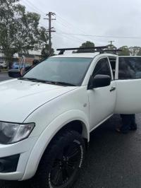 2014 Mitsubishi Triton image 3