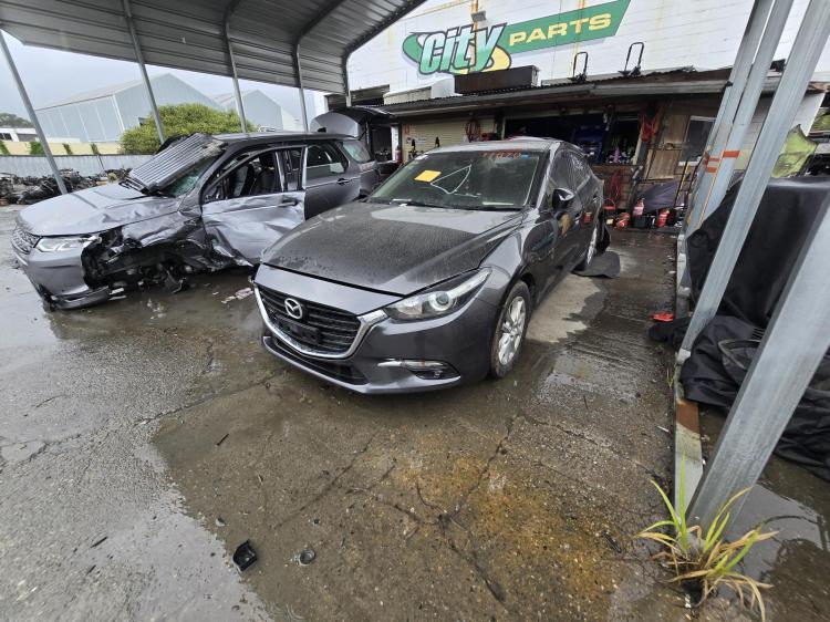 mazda 3 BN TOURING Apr 2017 Parts & Wrecking