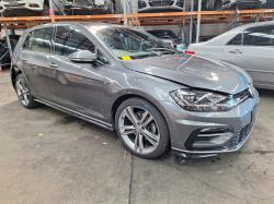 Volkswagen Golf image 3