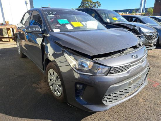 kia Rio LEFT DOOR MIRROR 