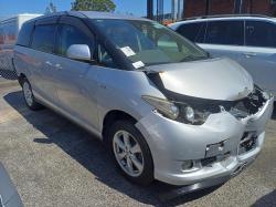 2017 Toyota Estima image 3