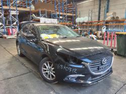 Mazda 3 image 3