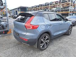 2019 Volvo Xc40 image 3