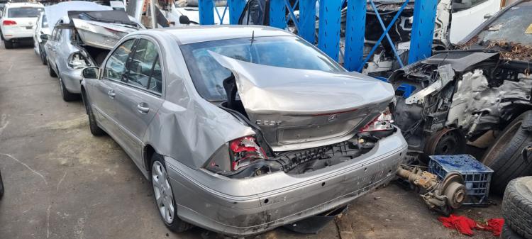 mercedes benz C Class W203 2006 Parts & Wrecking