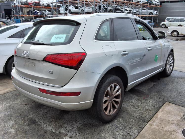 audi Q5 2.0 TDI QUATTRO May 2014 Parts & Wrecking