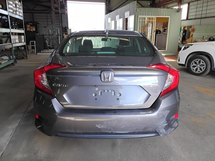 honda Civic VTI-L Oct 2017 Parts & Wrecking