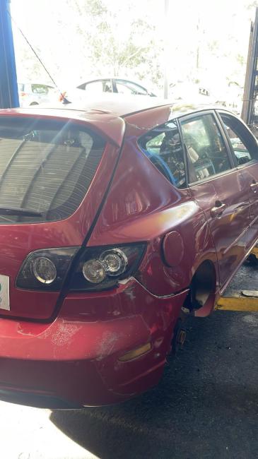 mazda 3 2004 Parts & Wrecking