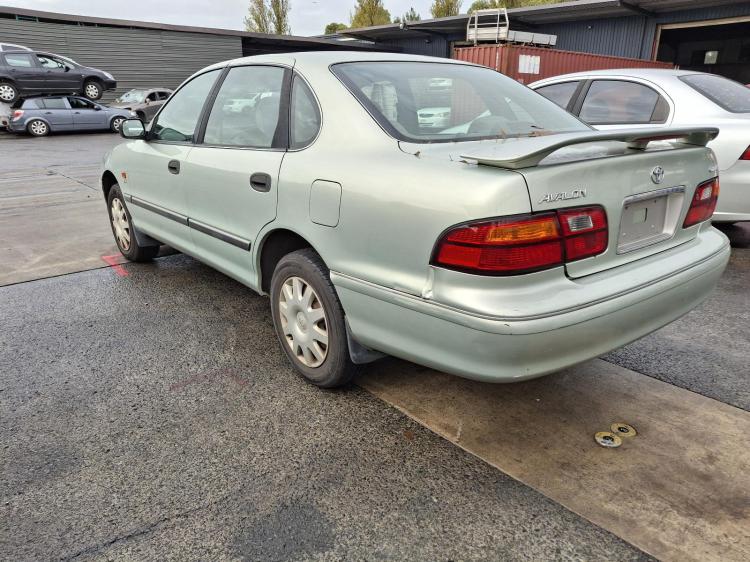 toyota Avalon CONQUEST Mar 2002 Parts & Wrecking