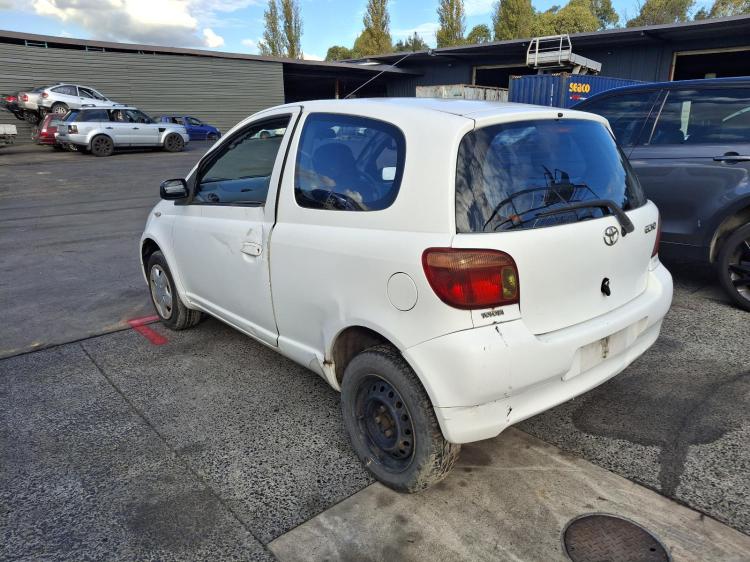 toyota Echo ECHO Jun 2002 Parts & Wrecking