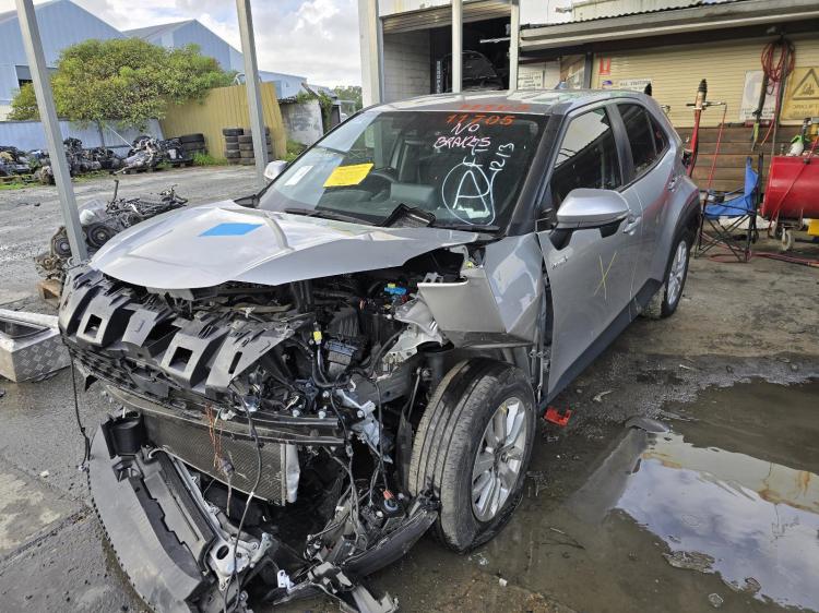 toyota Yaris Cross XP210 HYBRID GX May 2021 Parts & Wrecking