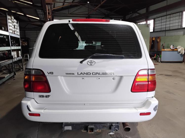 toyota Landcruiser GXV Feb 1998 Parts & Wrecking