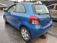 2006 Toyota Yaris YRS image 3