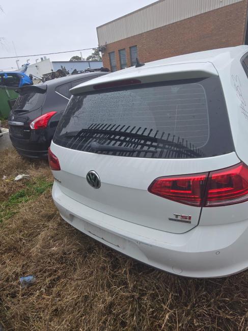 volkswagen Golf 2013 Parts & Wrecking