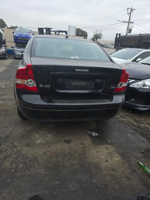 volvo S40 2006 Parts & Wrecking