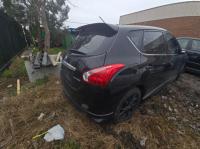 2015 Nissan Pulsar image 3