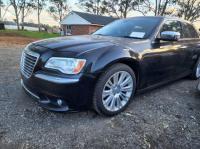 2013 Chrysler 300c image 3
