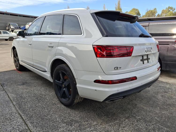 audi Q7 3.0 TDI QUATTRO Jan 2016 Parts & Wrecking