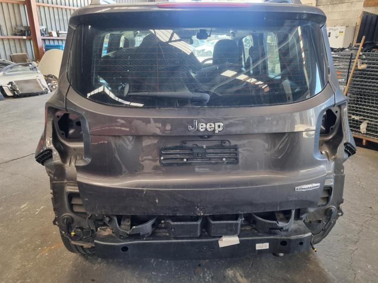 jeep Renegade LONGITUDE BU 2017 Parts & Wrecking