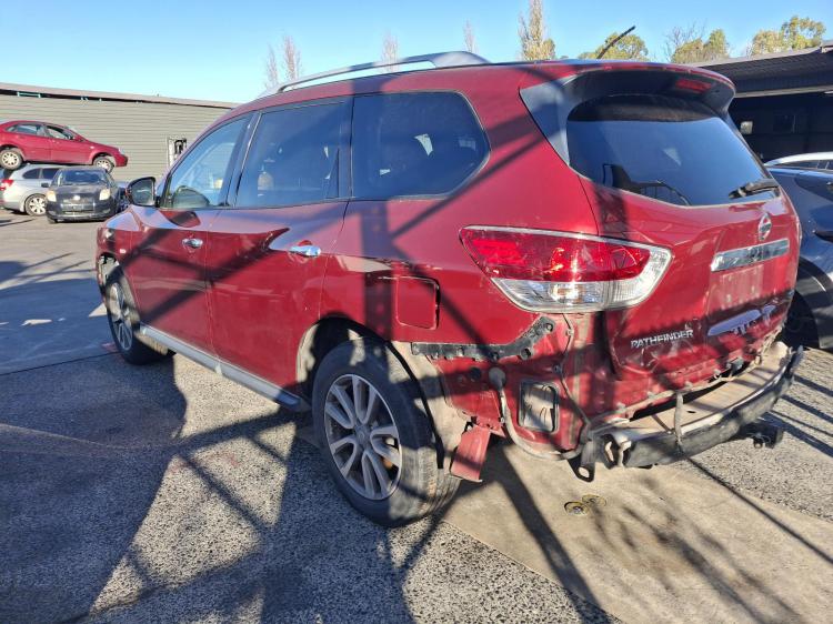 nissan Pathfinder ST FWD May 2015 Parts & Wrecking