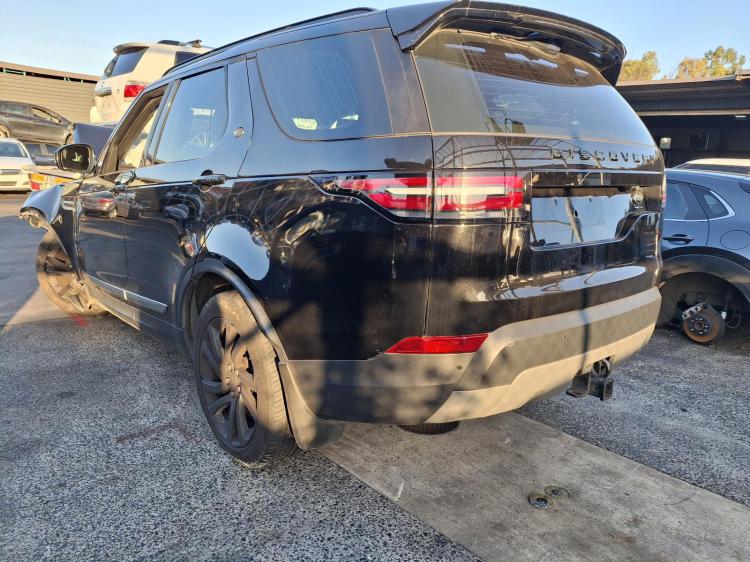 land rover Discovery 3.0 TDV6 HSE LUXURY Jun 2017 Parts & Wrecking