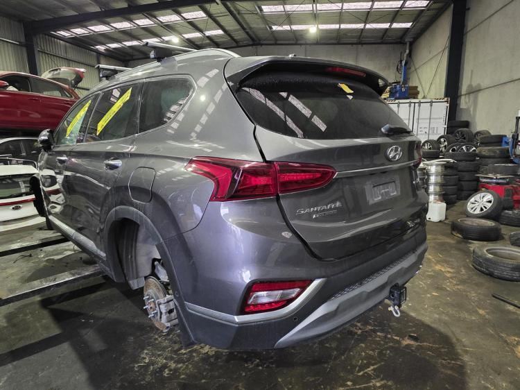 hyundai Santa Fe TM Apr 2019 Parts & Wrecking