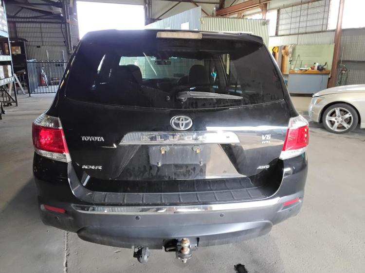 toyota Kluger KX-R May 2011 Parts & Wrecking