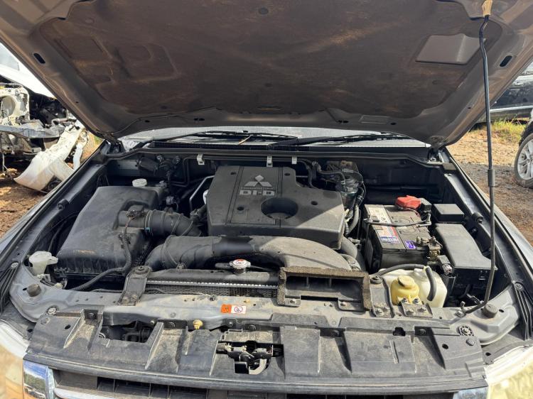 mitsubishi Pajero NW May 2014 Parts & Wrecking