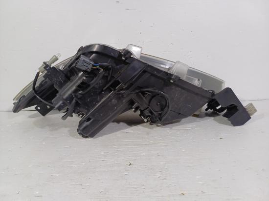 mazda 3 MAXX Nov 2016 RIGHT HEADLAMP 