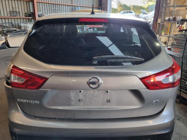nissan Qashqai ST J11 2017 Parts & Wrecking
