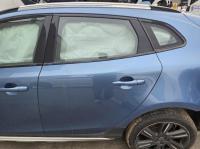 2016 Volvo S40 V40 CROSS COUNTRY image 3