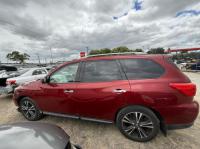 2017 Nissan Pathfinder R52 image 3