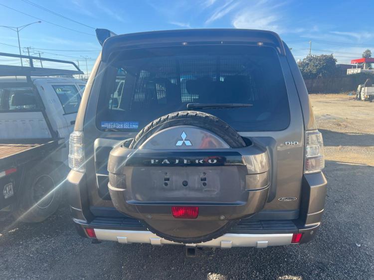 mitsubishi Pajero NS-NW Sep 2010 Parts & Wrecking