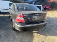 2006 Ford Focus LS image 3