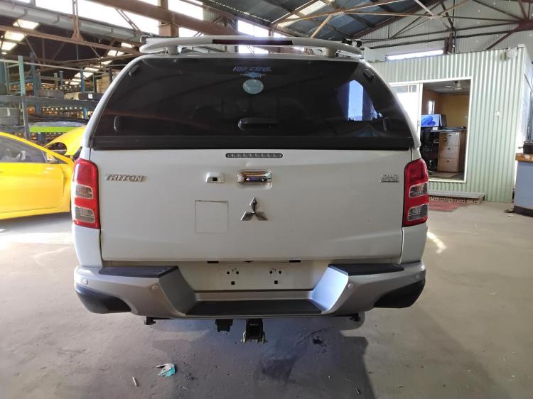 mitsubishi Triton EXCEED Jul 2018 Parts & Wrecking