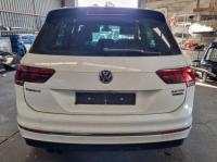 2016 Volkswagen Tiguan 140TDI HIGHLINE 5NA image 3