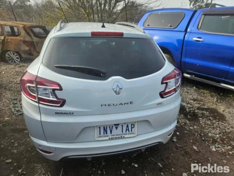 renault Megane 2017 Parts & Wrecking