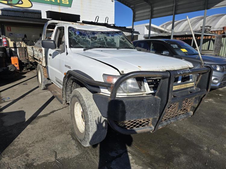 nissan Patrol GU DX Oct 2001 Parts & Wrecking
