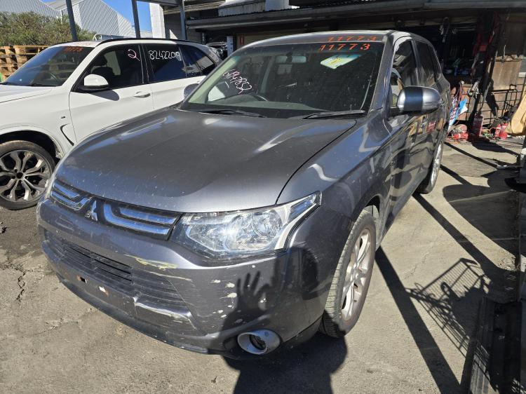 mitsubishi Outlander ZJ ASPIRE Jul 2013 Parts & Wrecking
