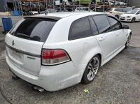 2010 Holden Commodore VE image 3