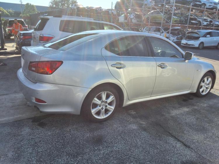 lexus Is2500is250c Dec 2006 Parts & Wrecking