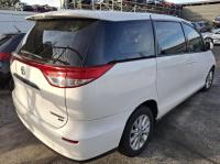 2012 Toyota Tarago ACR50R image 3