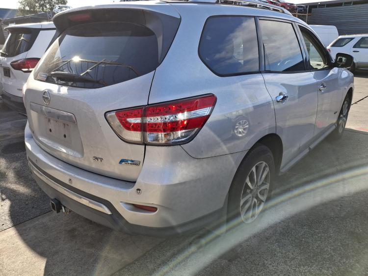 nissan Pathfinder R52 Jul 2016 Parts & Wrecking