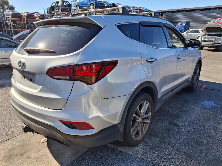 hyundai Santa Fe DM Sep 2016 Parts & Wrecking