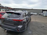 2022 Toyota Kluger AXUH78R image 3