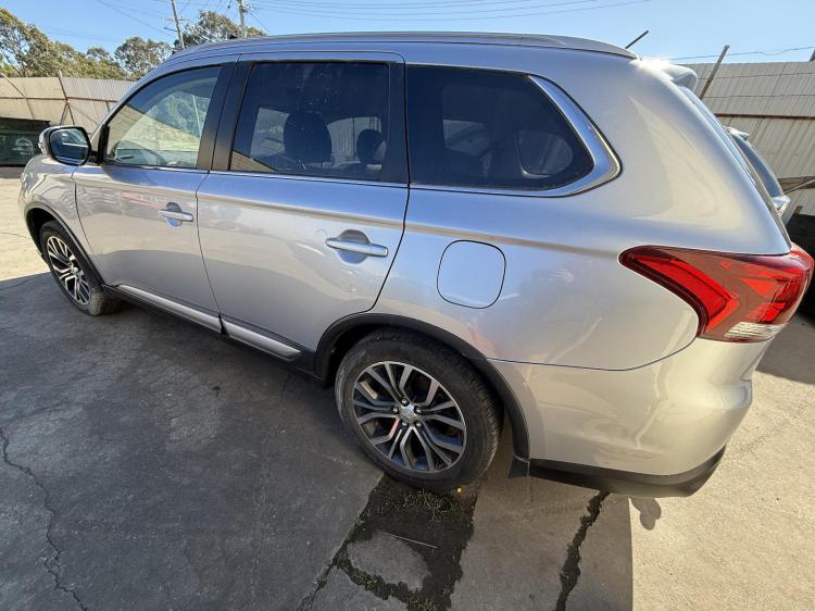mitsubishi Outlander ZK May 2016 Parts & Wrecking